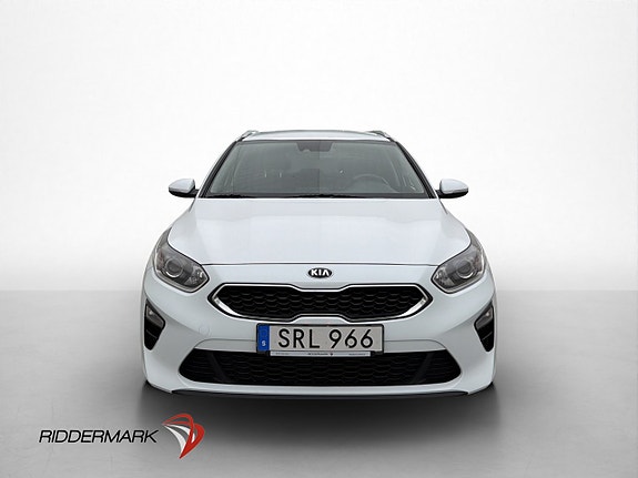 Kia Ceed 2 of 30