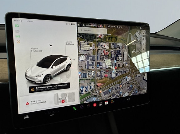 Tesla Model Y 15 of 23