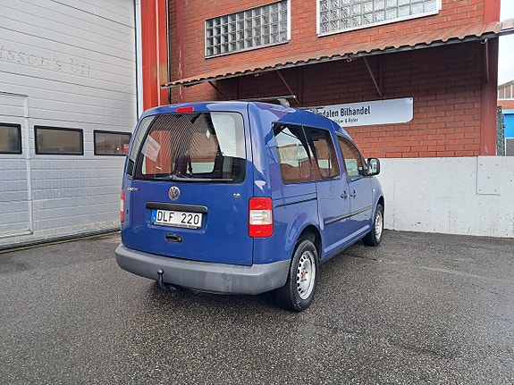 Volkswagen Caddy 6 of 21
