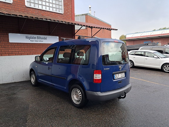 Volkswagen Caddy 7 of 21