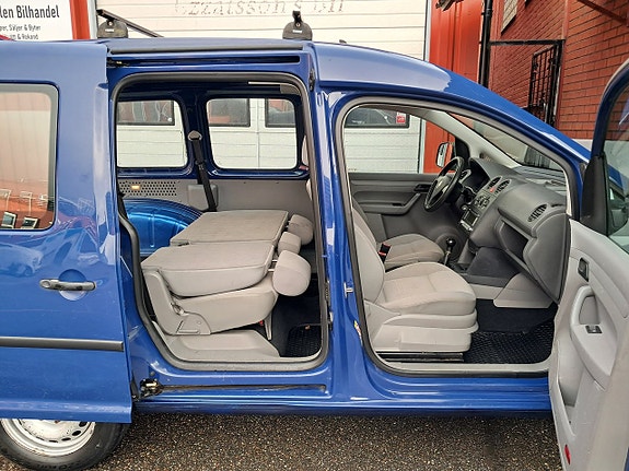 Volkswagen Caddy 21 of 21