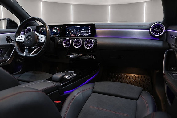 Mercedes-Benz CLA250 e 10 of 26