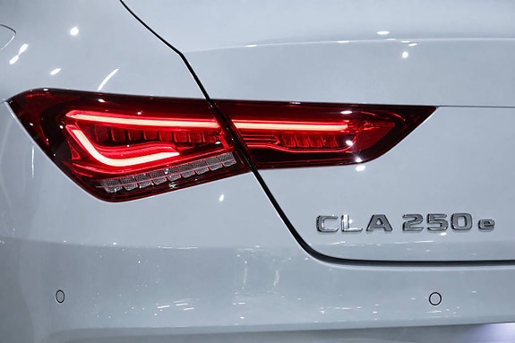 Mercedes-Benz CLA250 e 20 of 26