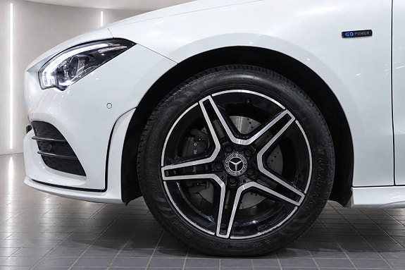 Mercedes-Benz CLA250 e 19 of 26