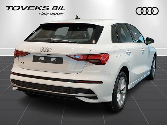 Audi A3 4 of 7