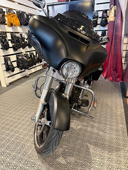 Harley-Davidson FLHX Street Glide OKTOBERFEST | 2,95 % RÄNTA 10 of 14