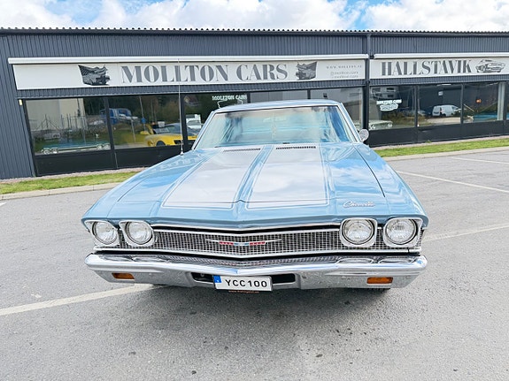 Chevrolet Chevelle 2 of 16