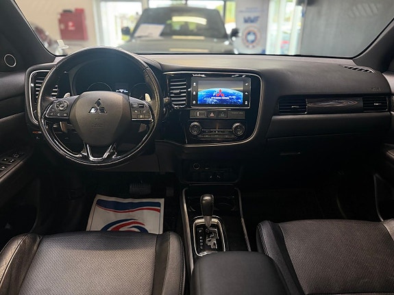 Mitsubishi Outlander 8 of 26