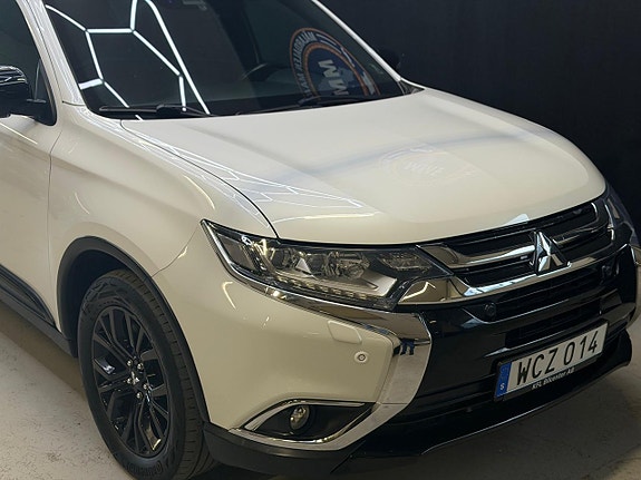 Mitsubishi Outlander 6 of 26