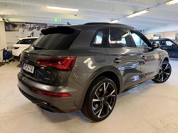 Audi Q5 3 of 24