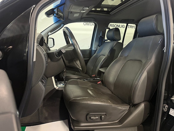Nissan Navara Double Cab 3.0 dCi V6 231 ch BVA 4x4 / Hardtop Alpha / Bose / Toit ouvrant / Caméra de recul