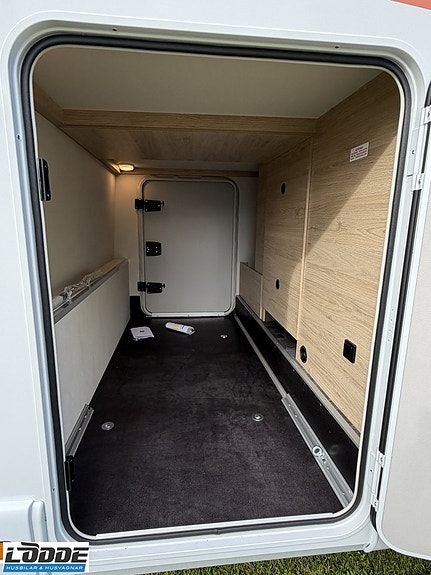 Weinsberg CaraCompact EDITION [PEPPER] 600 MEG 4 of 13