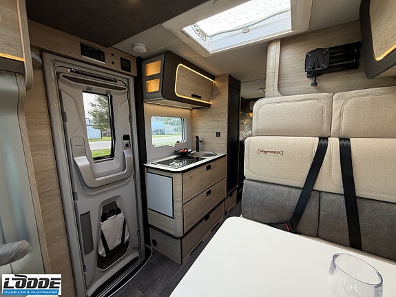 Weinsberg CaraCompact EDITION [PEPPER] 600 MEG 8 of 13
