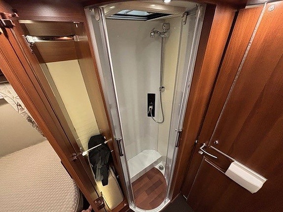 Carthago CHIC C-LINE I 4.9LE L Superior 13 of 18