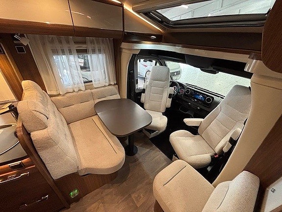 Hymer MLT 620 Mercedes Benz 4 of 15