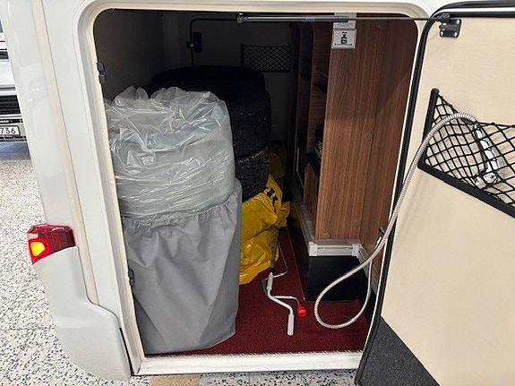 Hymer MLT 620 Mercedes Benz 15 of 15