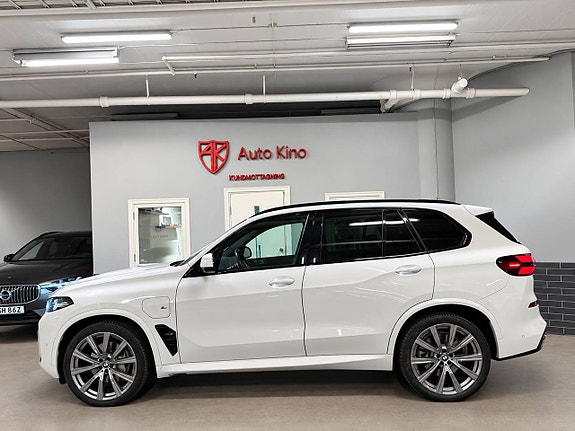 BMW X5 2 of 13