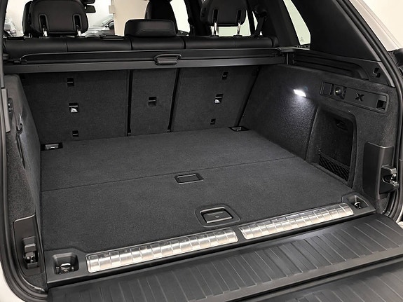 BMW X5 13 of 13