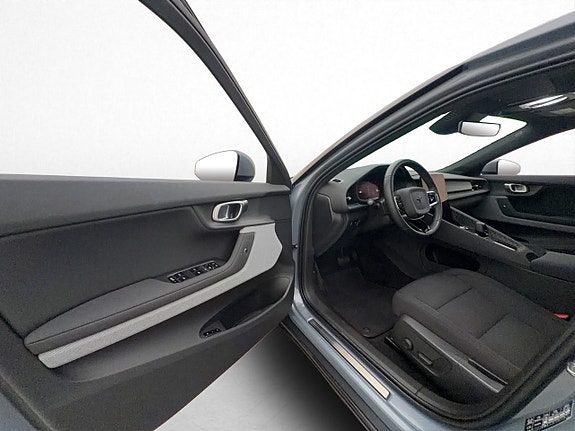 Polestar 2 11 of 30