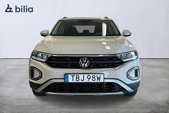 Volkswagen T-Roc 4 of 16