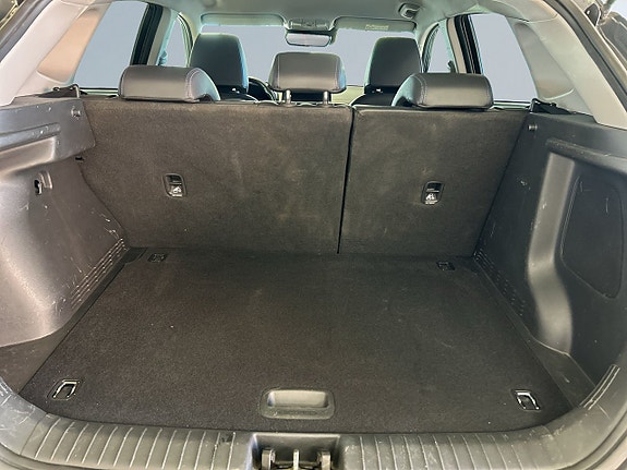 Hyundai Kona 12 of 19