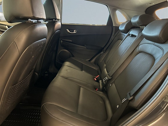 Hyundai Kona 13 of 19