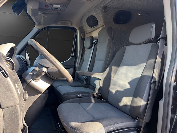 Renault Master 14 of 18
