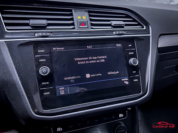 Volkswagen Tiguan 26 of 30