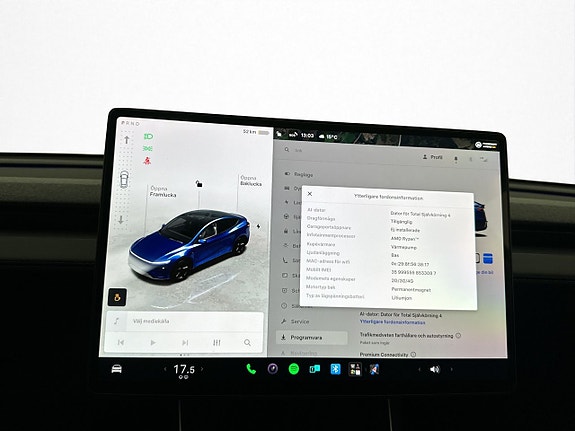 Tesla Model Y 22 of 30