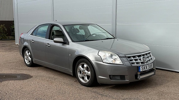 Cadillac BLS 2 of 16