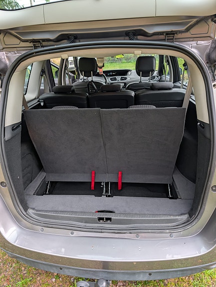 Renault Grand Scenic III 8 of 10