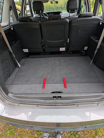 Renault Grand Scenic III 7 of 10