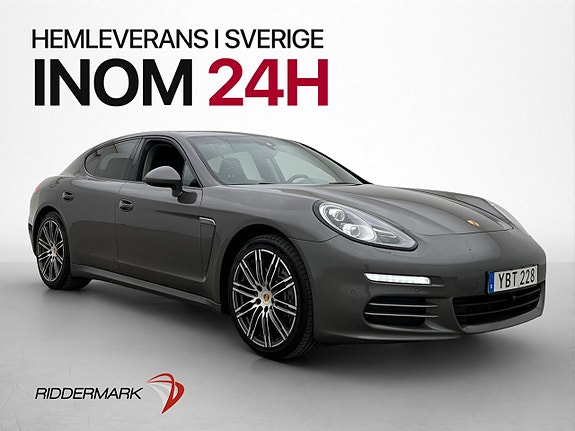 Porsche Panamera 4 3 of 30