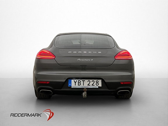 Porsche Panamera 4 6 of 30