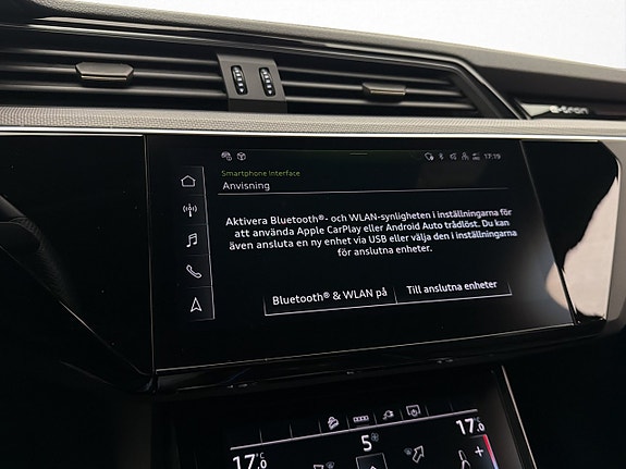 Audi Q8 22 of 30