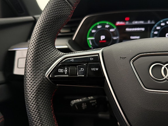 Audi Q8 15 of 30