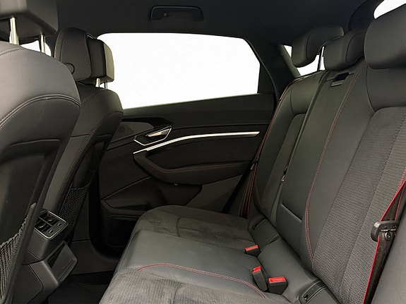 Audi Q8 29 of 30