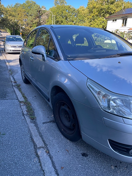 Citroen C4 3 of 9