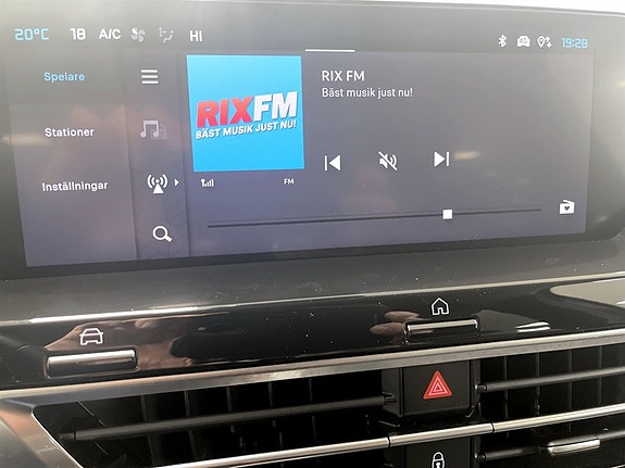 Citroen C4 11 of 17