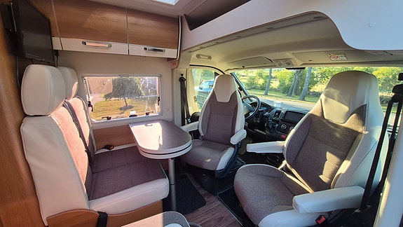 VANTourer 600 L 3 of 21