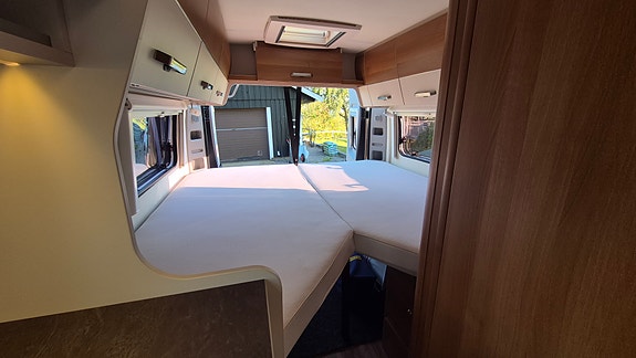 VANTourer 600 L 9 of 21