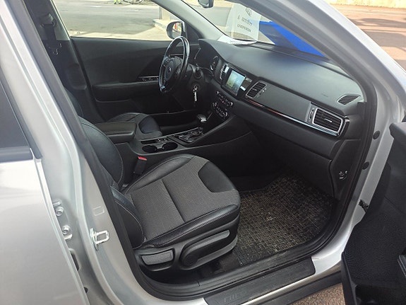 Kia Niro 11 of 21
