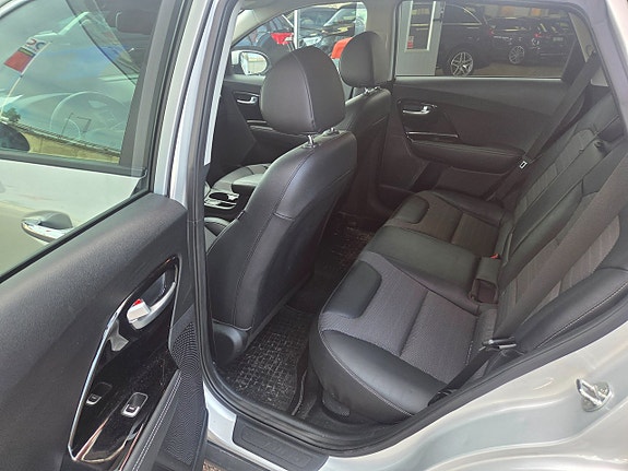 Kia Niro 4 of 21