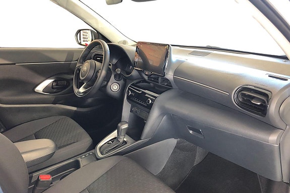 Toyota Yaris Cross 7 of 21