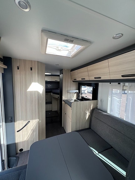 Sun Living C 70 DL - FORD 165 hk * Automat * Pluspaket * 9 of 15