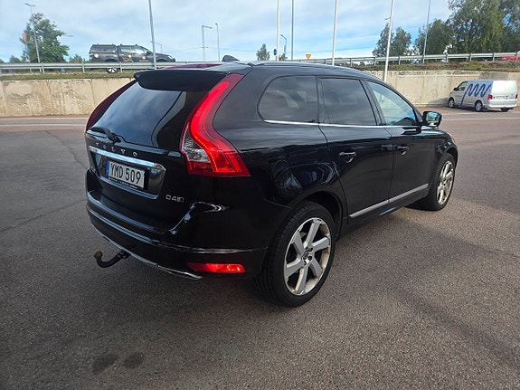Volvo XC60 12 of 24