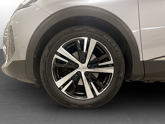 Peugeot 5008 15 of 17
