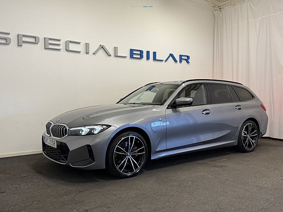 BMW 330e 21 of 24