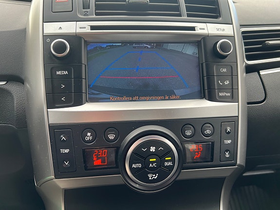 Toyota Verso 9 of 11