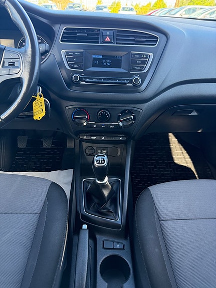 Hyundai i20 21 of 23